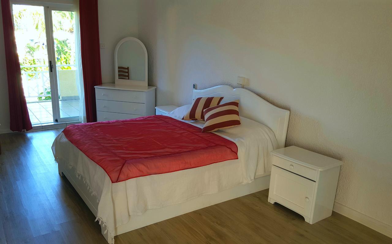 Villa In Le Tamier, 4 Bedrooms, 300M Flic En Flac Beach Flic en Flac Exterior foto